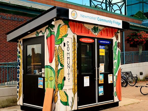 photo-1662903789024-16ac9d527150